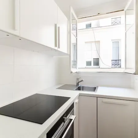 Quiet Chic Bastille And Marais 4 People Apartment *