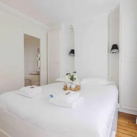 Quiet Chic Bastille And Marais 4 People Apartment *